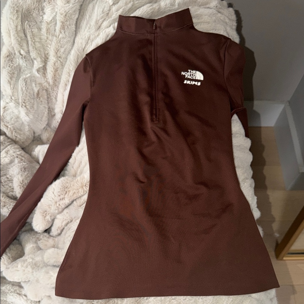 SKIMS north face  Brown Long Sleeve Half-Zip Top